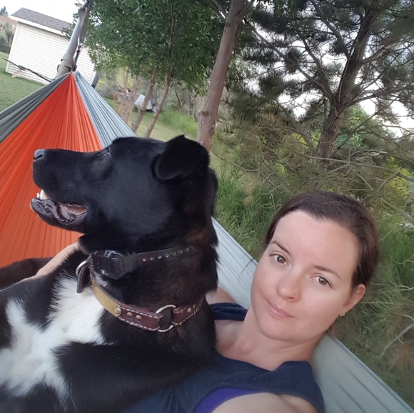 Meet your Posher, Amanda - Picture 2 of 2